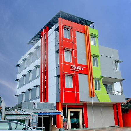 Super Oyo 1006 Azzahra Guest House Syariah Ambon Exterior photo