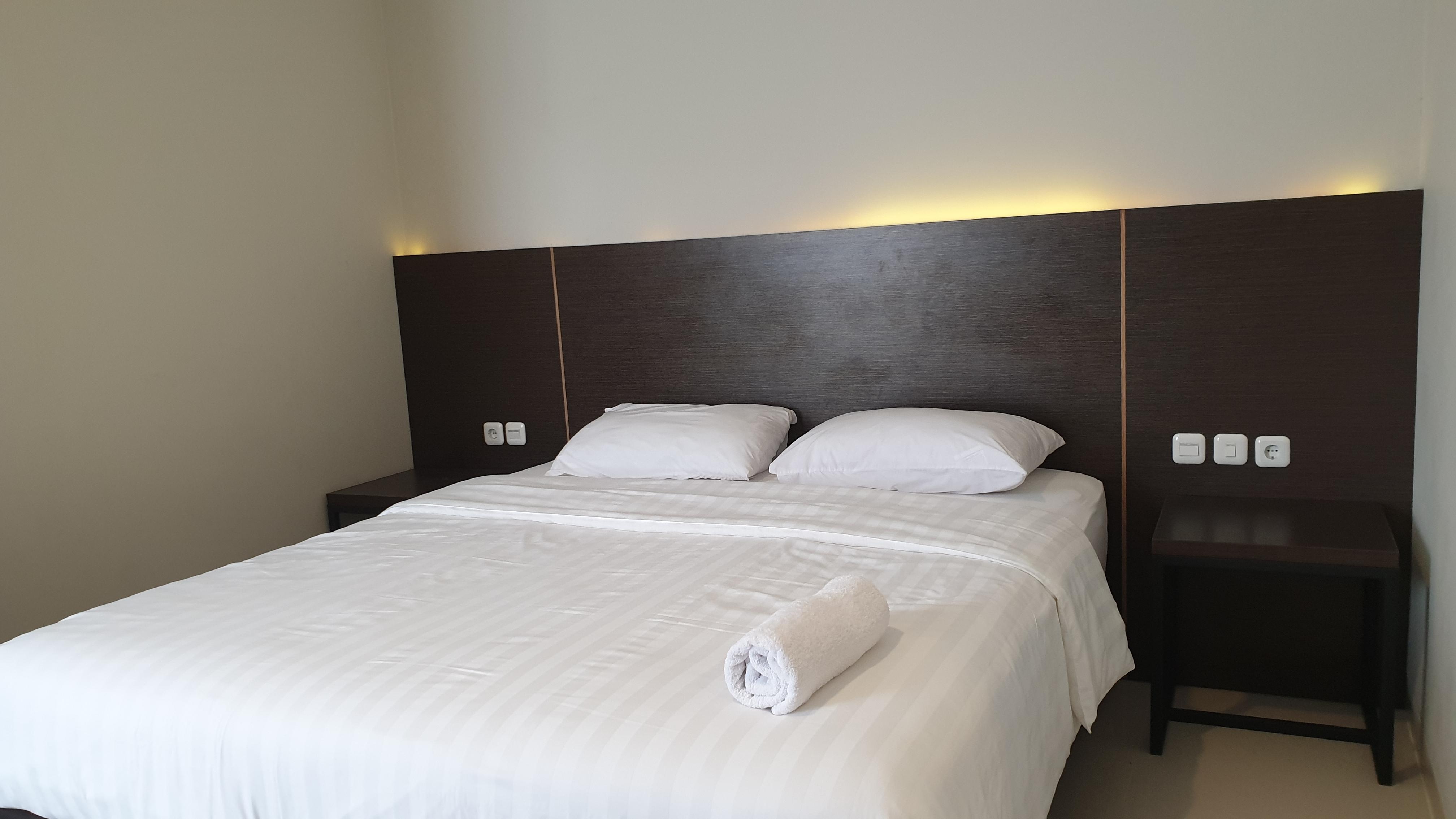 Super Oyo 1006 Azzahra Guest House Syariah Ambon Exterior photo