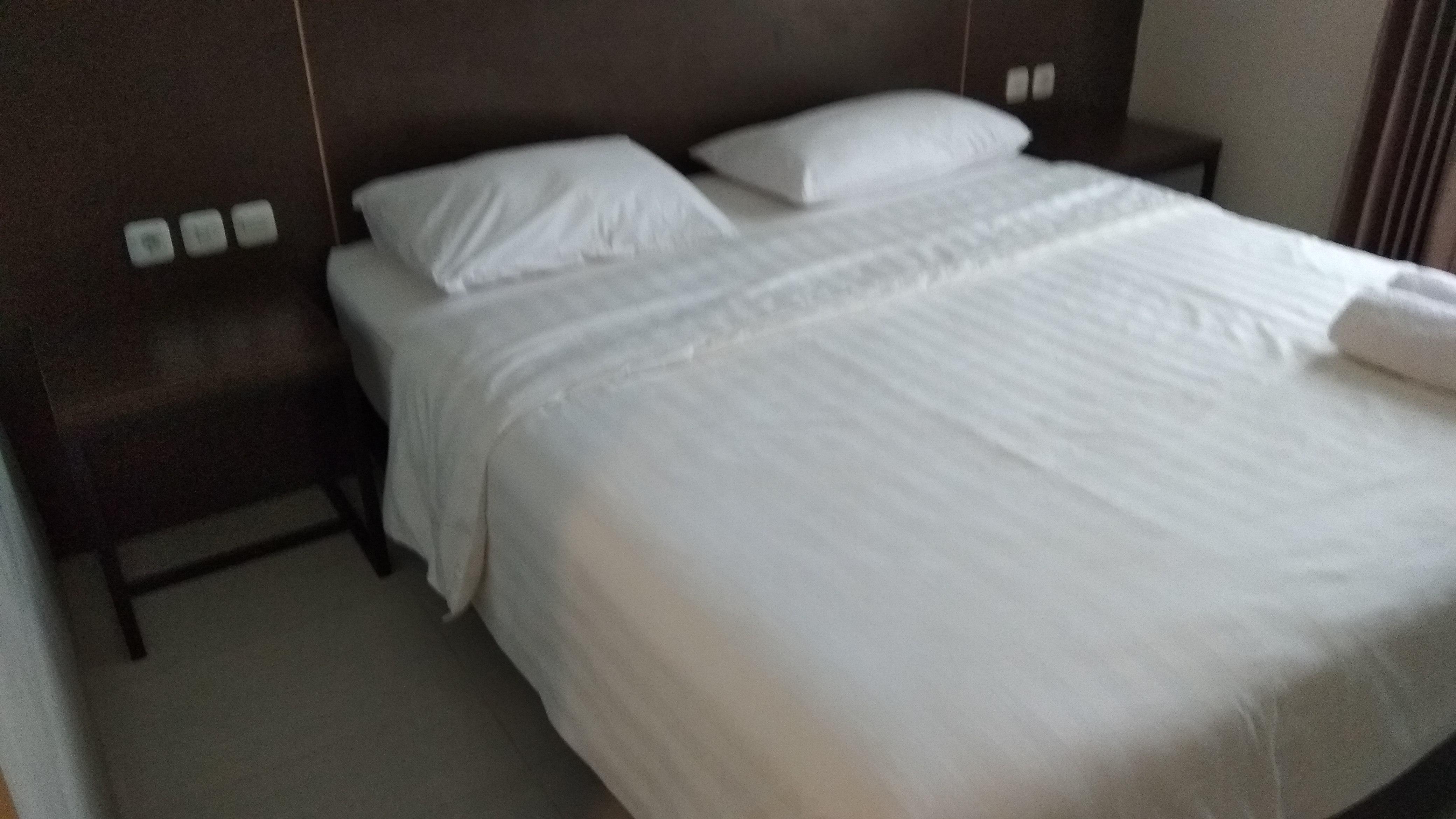 Super Oyo 1006 Azzahra Guest House Syariah Ambon Exterior photo