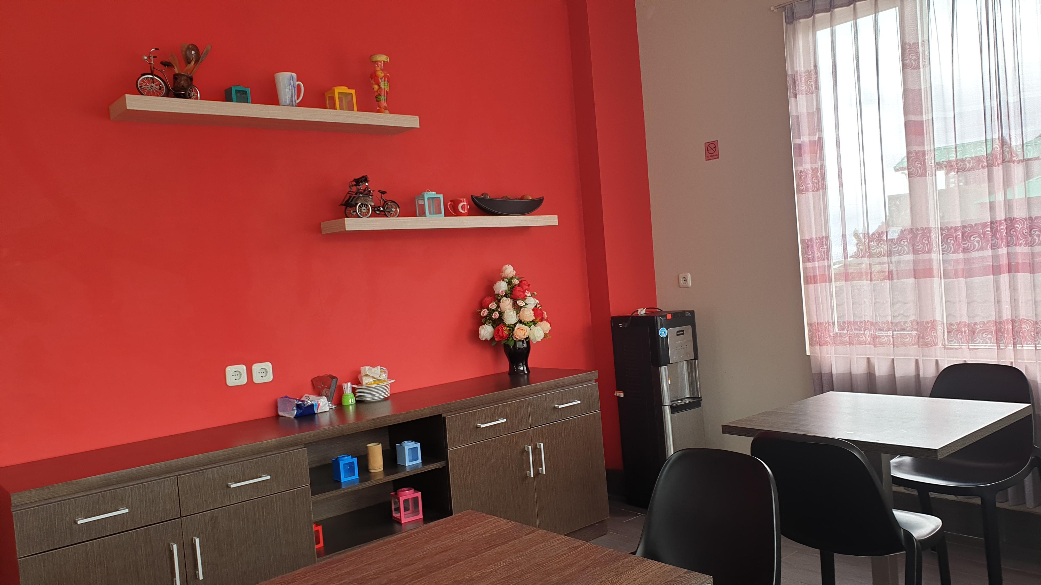 Super Oyo 1006 Azzahra Guest House Syariah Ambon Exterior photo